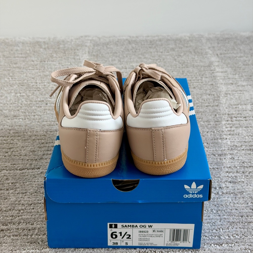 Adidas Samba OG Sneakers - Size 6.5 - Picture 4 of 5